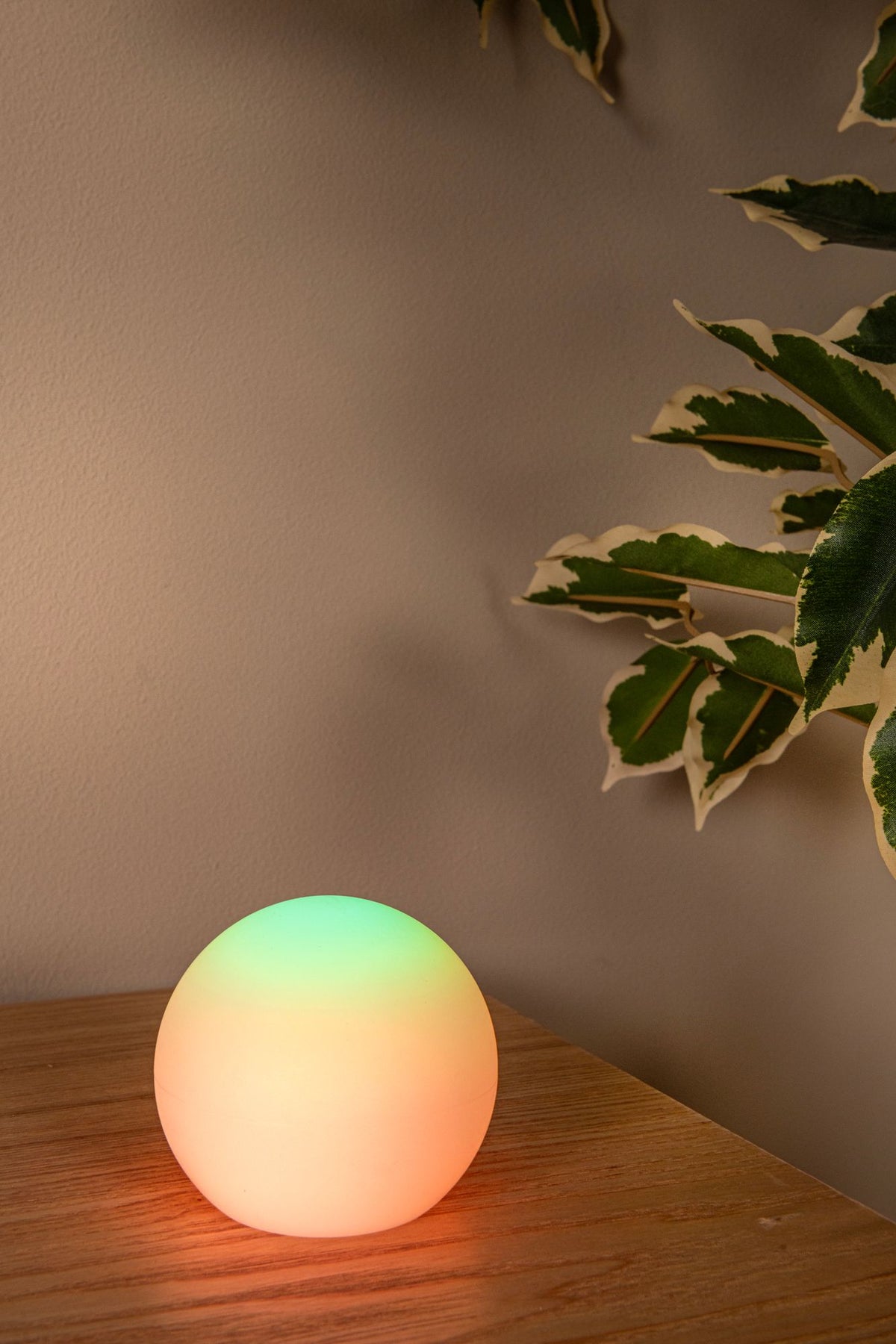 LED-Außen-Tischleuchte Pino mit Akku dimmbar IP65 Weiß 8cm (3)