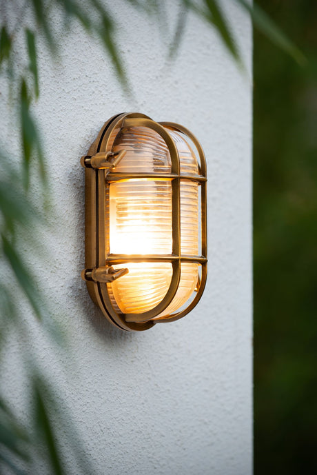 Außenwandlampe Dudley IP65 mit Glasschirm (4)