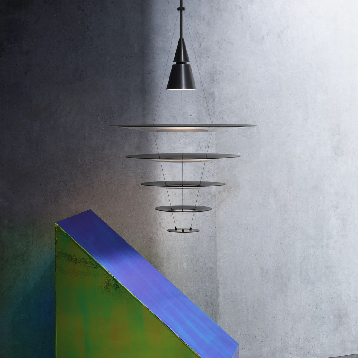 Louis Poulsen Enigma Pendelleuchte
