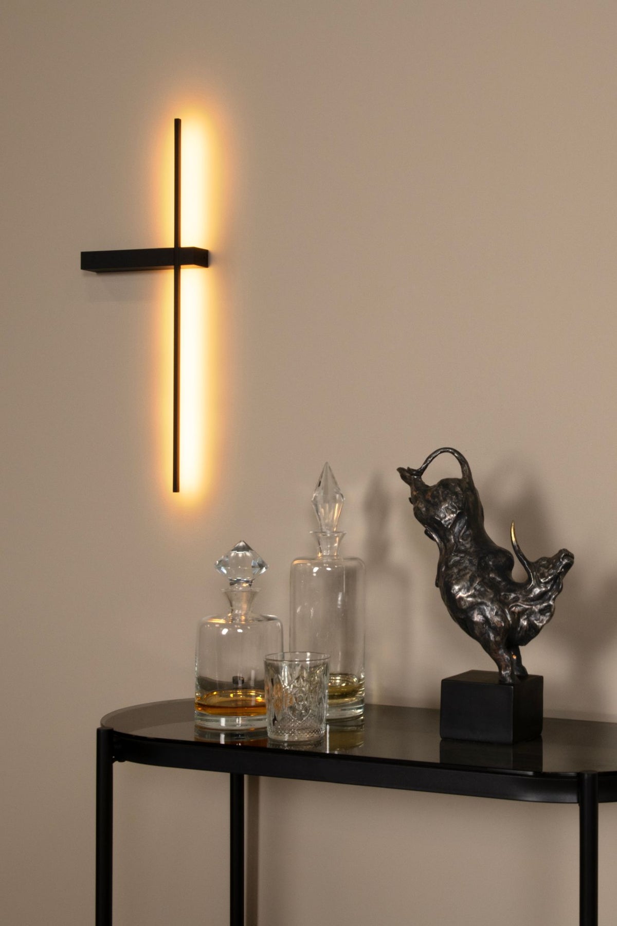 LED-Wandleuchte Segin Länge 60cm mit indirektem Licht (1)