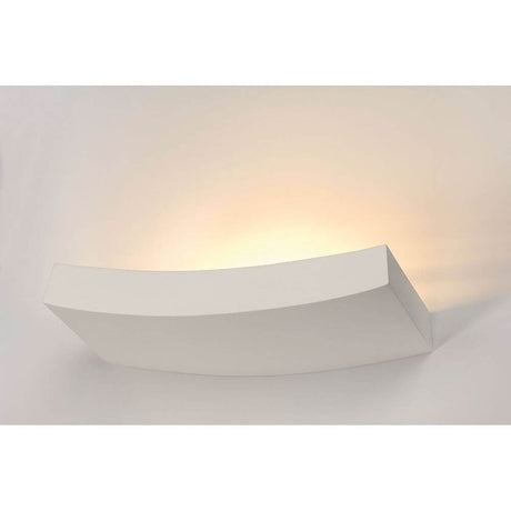 Wall light GL 102 Curve white plaster with purist design and warm light.