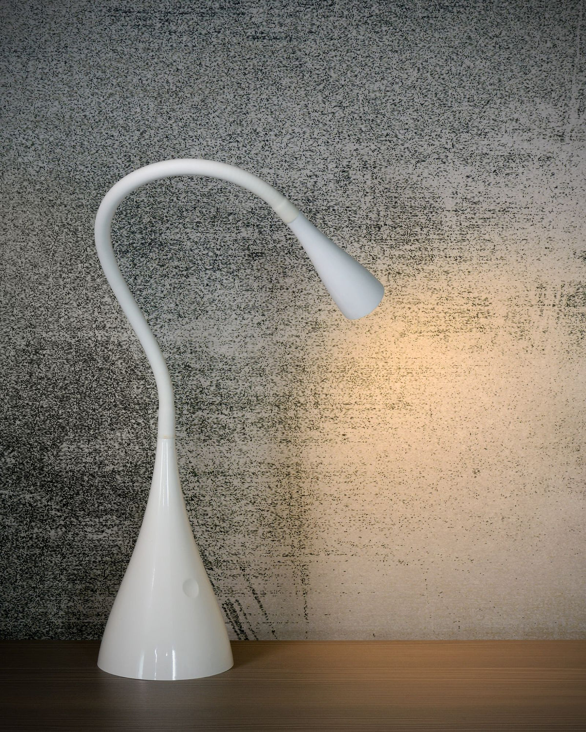 LED-Schreibtischlampe Zozy mit Touchdimmer Weiß (3)