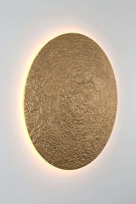 LED-Wandlampe Meteor Grande L, ovale Form, 80cm, Gold-Struktur, dimmbar, warmweißes Licht