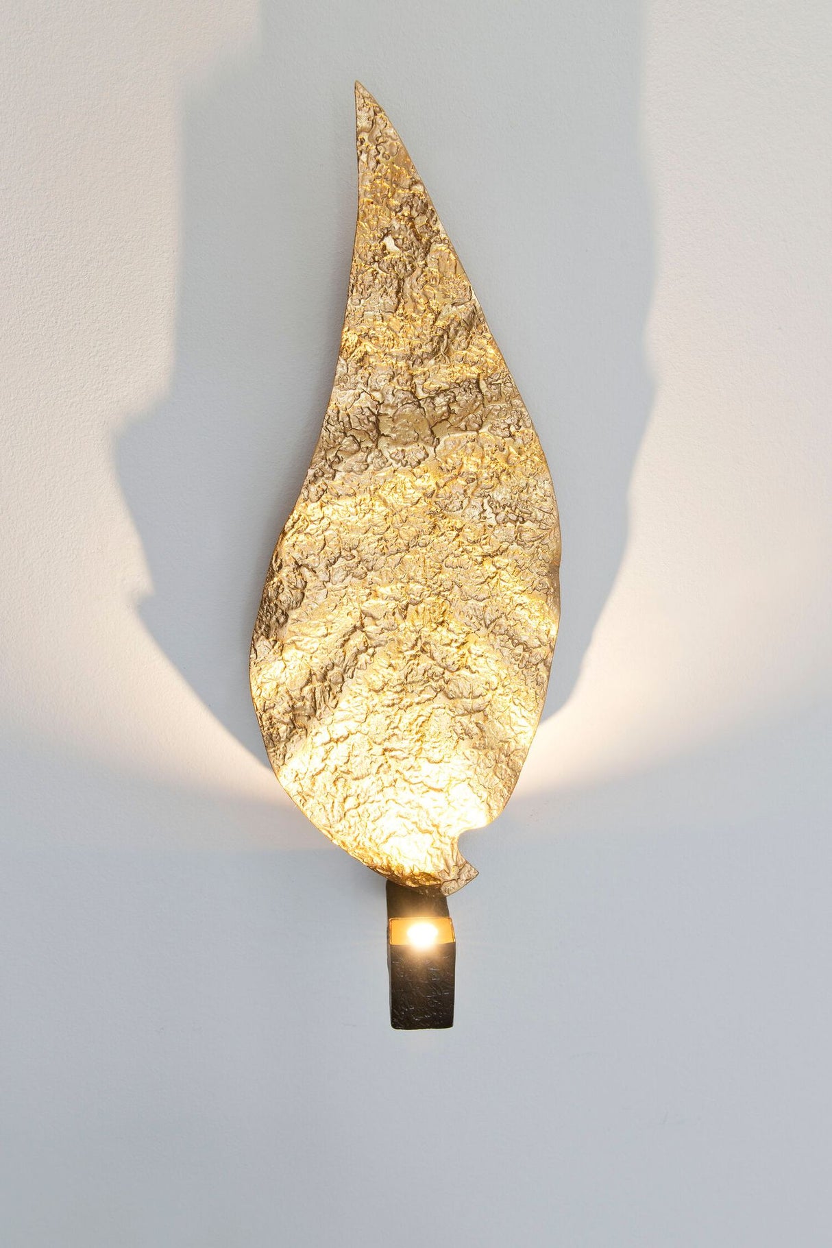 LED-Wandleuchte Gamba dimmbar 19x14cm Gold
