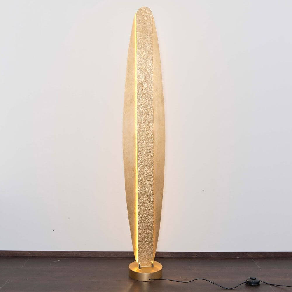 Stehleuchte Simbolo Eisen Braun-Schwarz-Gold mit goldener Oberfläche und elegantem Design