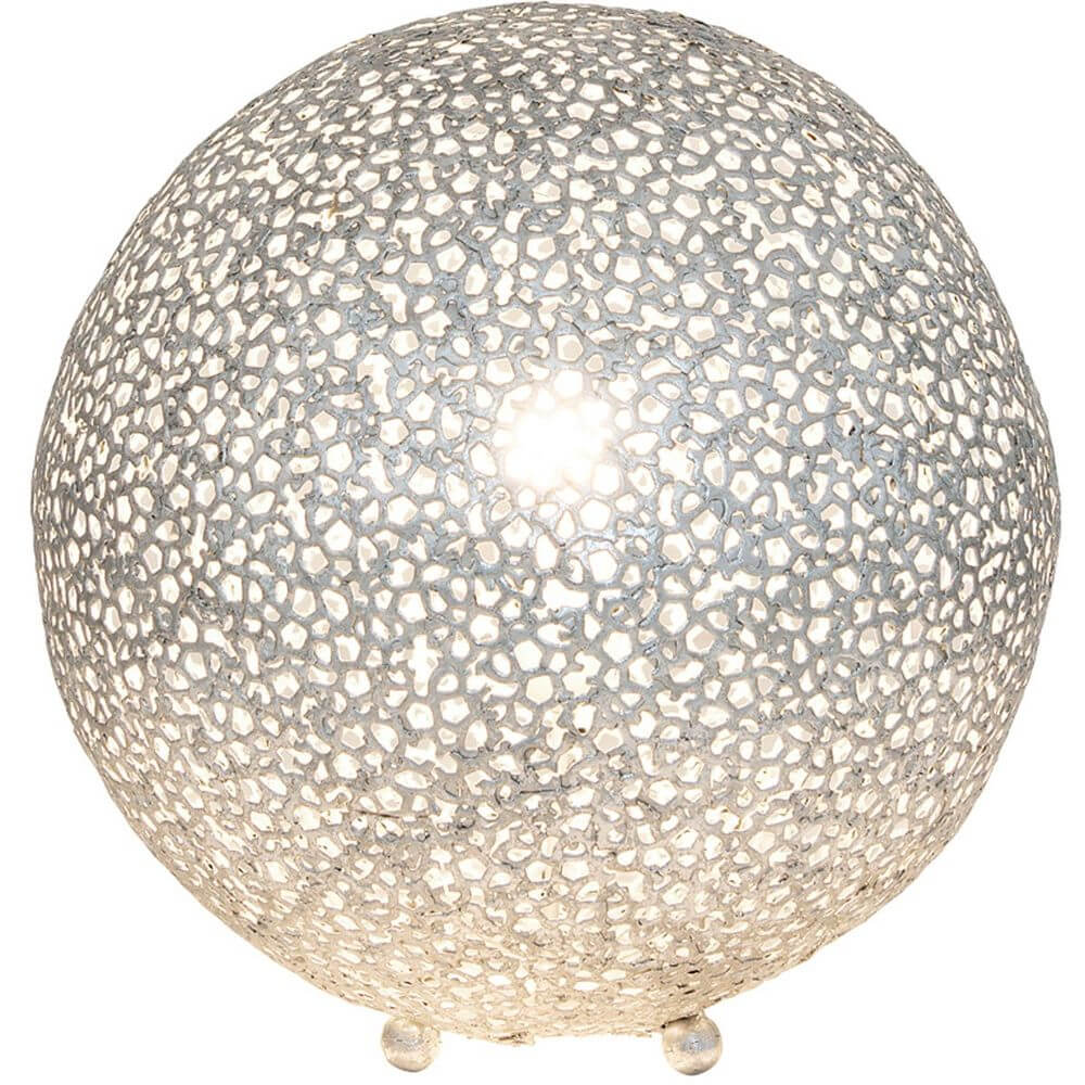Tischleuchte Lily Grande Eisen Silber, runde Form mit filigranem Design und warmem Licht.