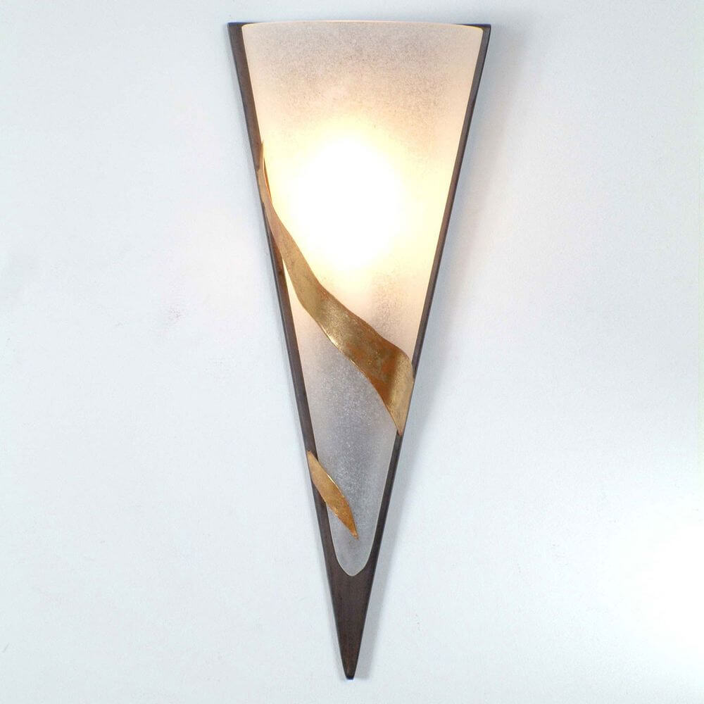 Wandleuchte Giglio Uno Eisen-Glas Braun-Schwarz-Gold mit elegantem Design und goldenen Akzenten.