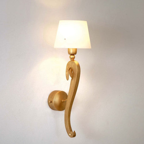 Wandleuchte Lino Eisen-Glas Gold von Holländer, goldfarbene Wandlampe mit warmem, indirektem Licht