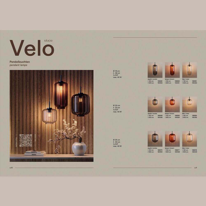 Velo s.luce Pendelleuchten mit eleganten Lampen in warmen Farben und minimalistischer Raumgestaltung.