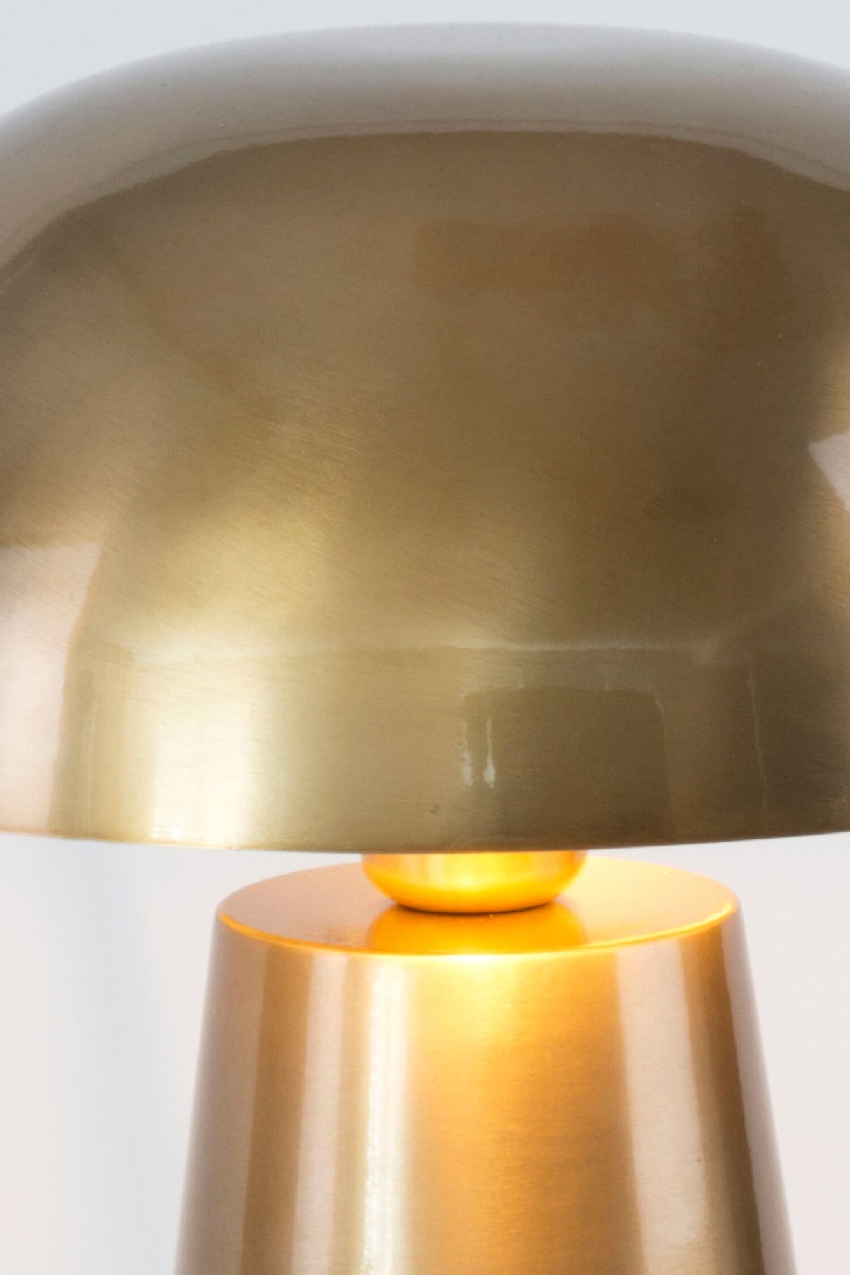 Tischlampe Fungo Piccolo mit Schirm Rund Ø 32cm