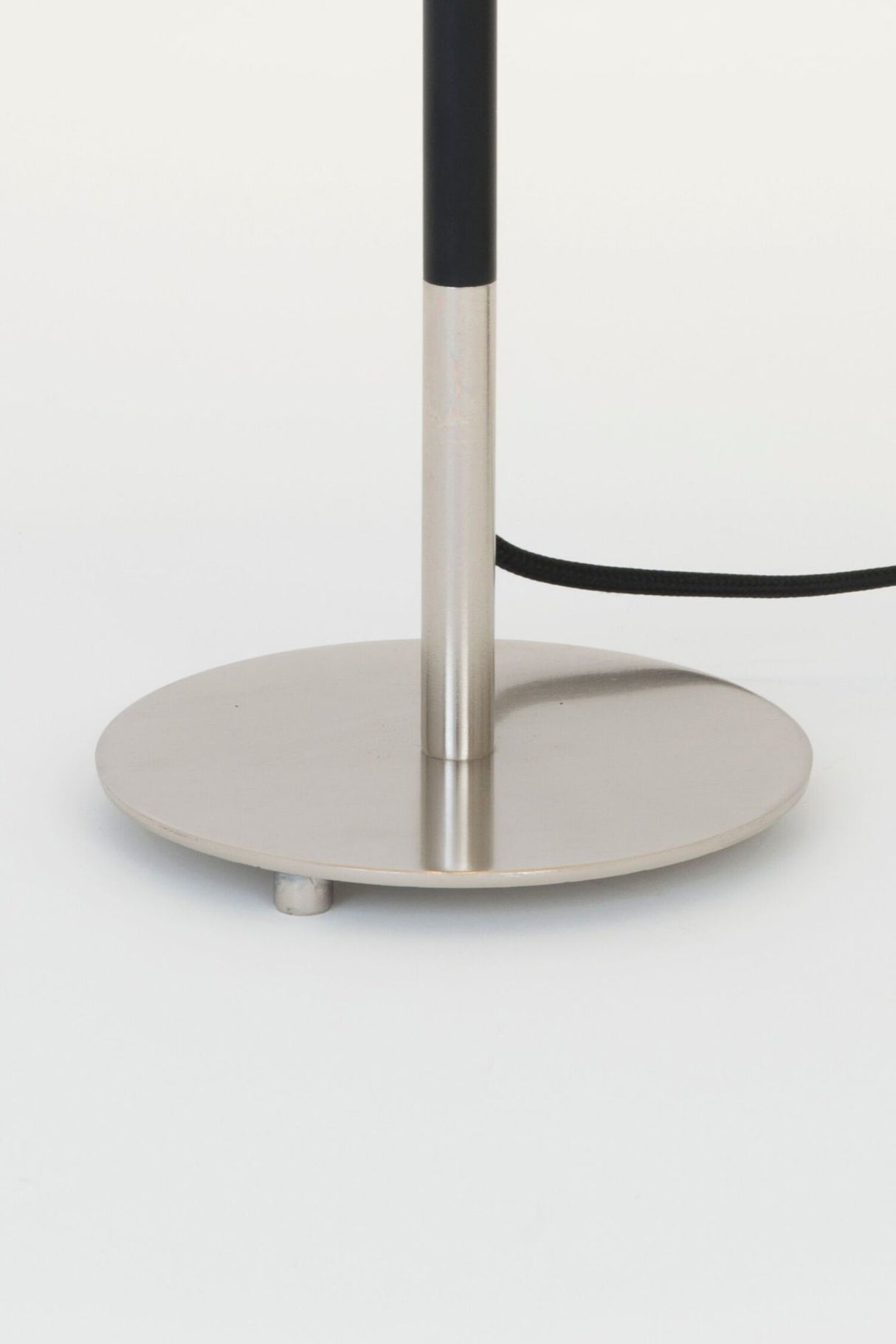 Lampada da tavolo Enzio Ø 26 cm con paralume rotondo argento
