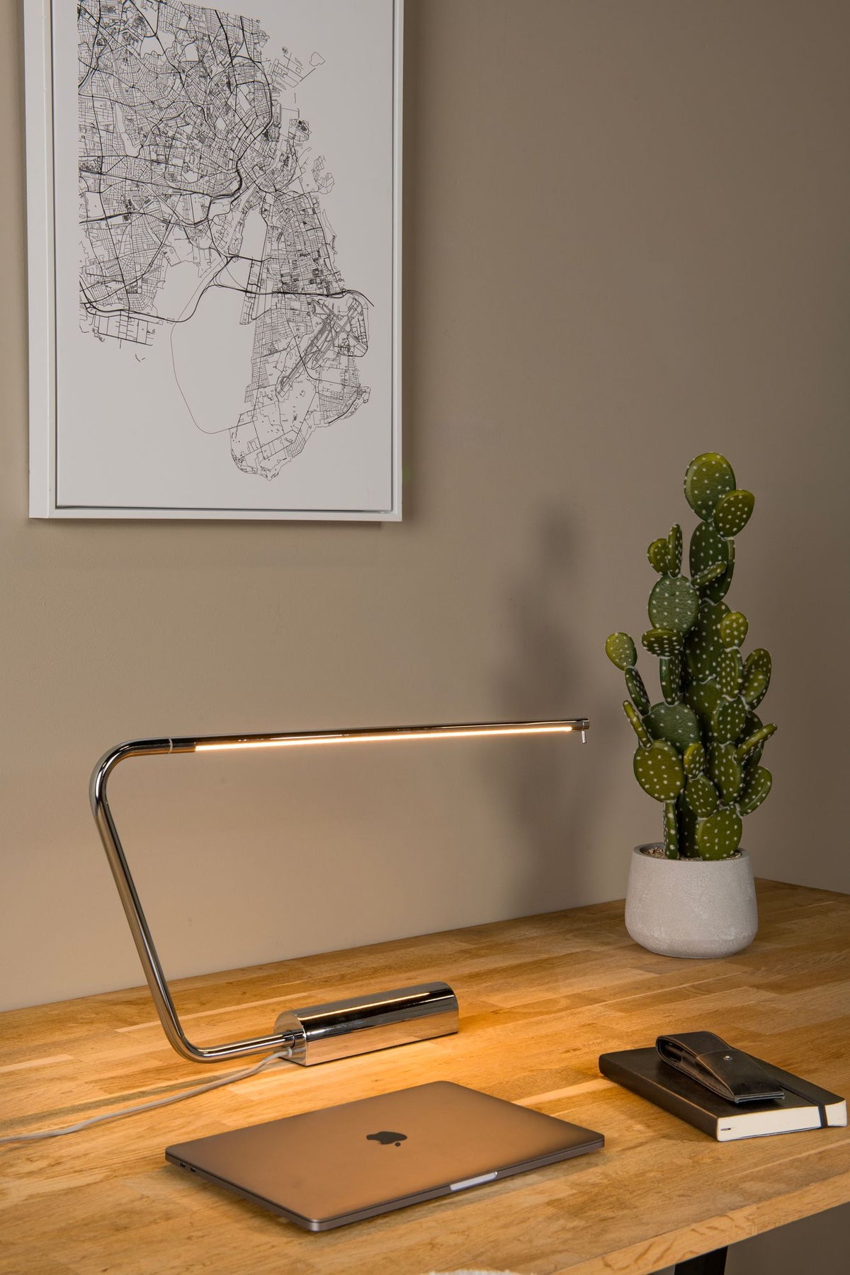 LED-Schreibtischleuchte Madison Touchdimmer Warmweiß (4)