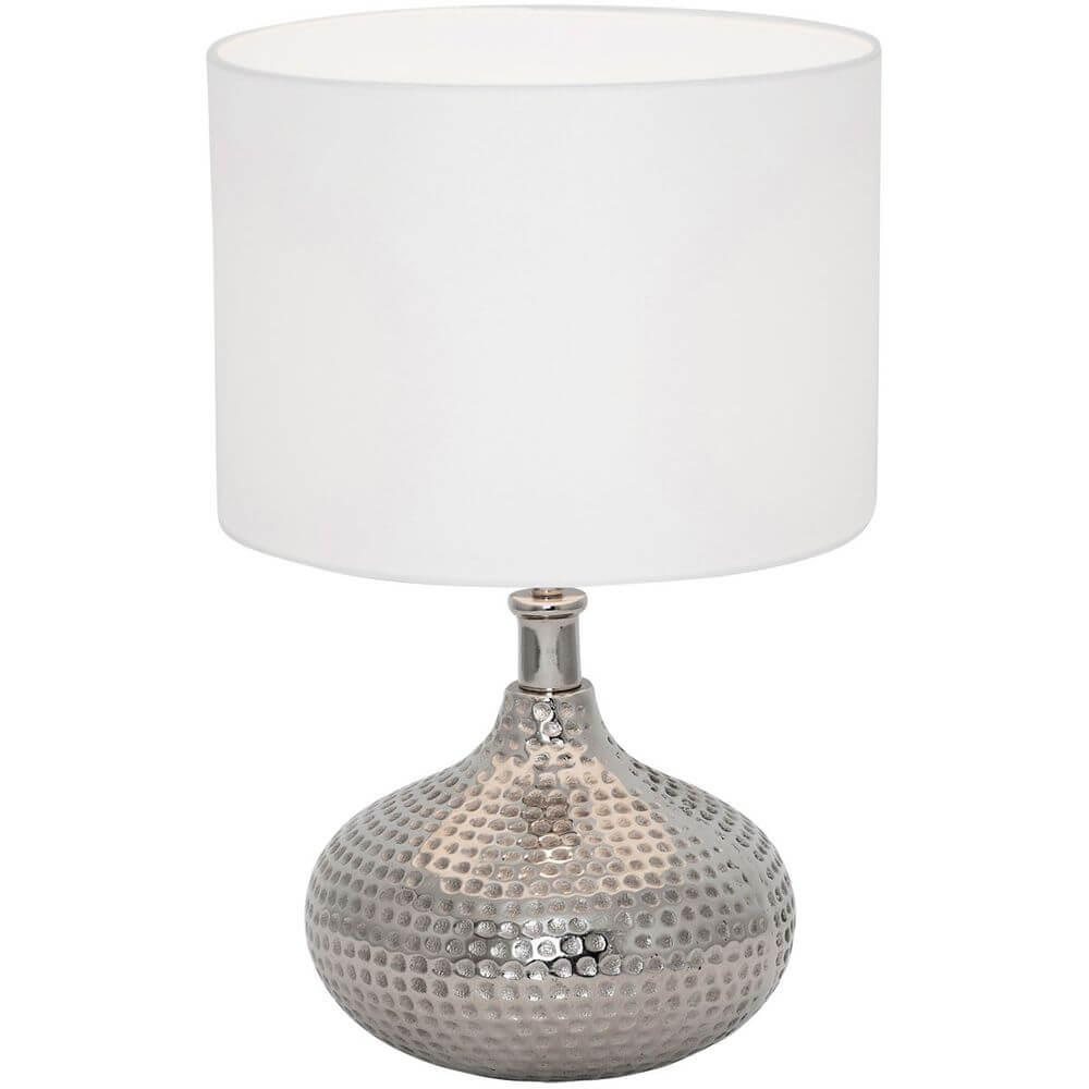 Tischleuchte Variazione Aluminium Silber- Weiß mit einem modernen Design und stilvollem Lampenschirm.