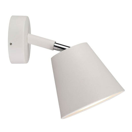 Applique murale IP S6 blanche - applique murale moderne pour la salle de bains, orientable et élégante.