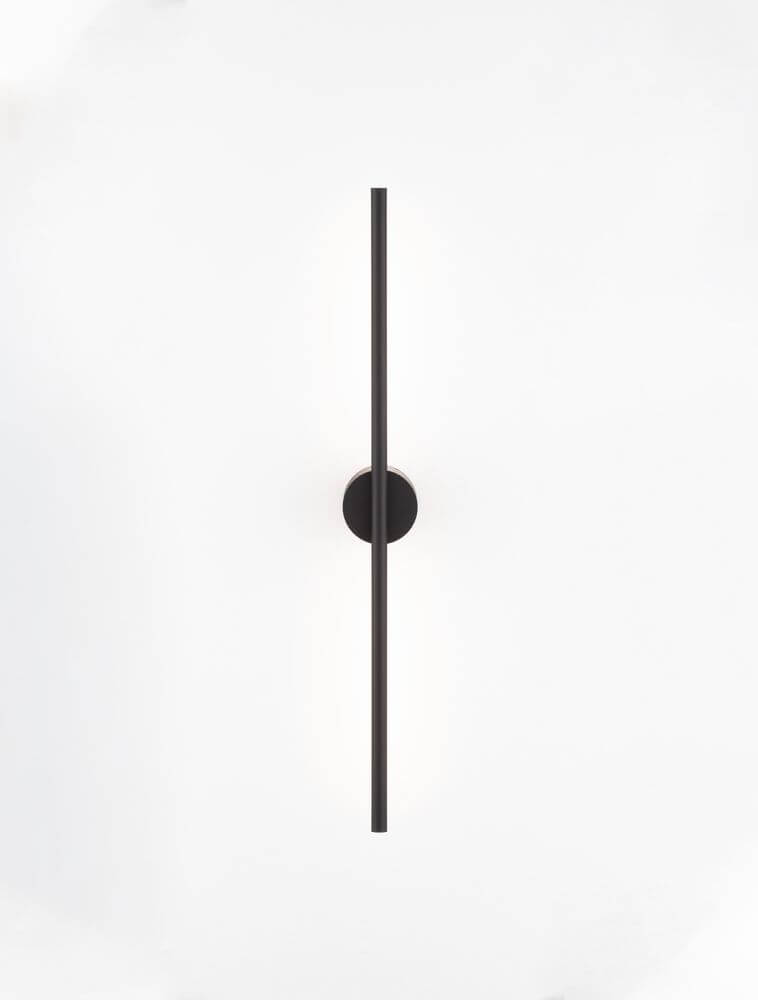Aden LED Wandleuchte 3000K Schwarz, schlanke 90 cm LED-Wandleuchte aus mattem Aluminium in minimalistischem Design