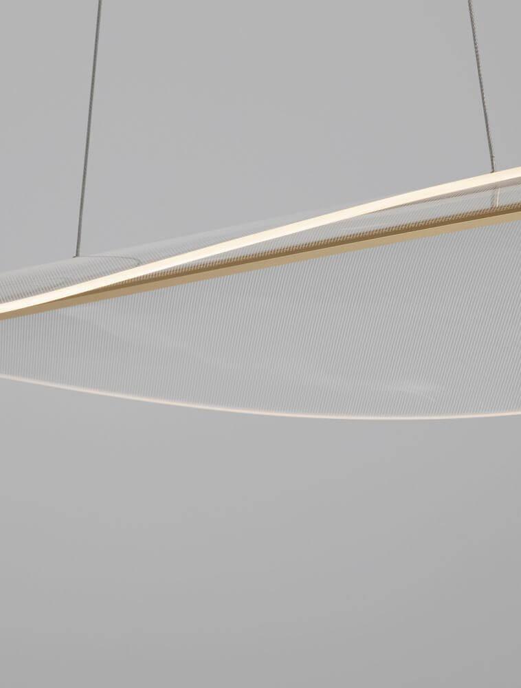 Agos LED Pendelleuchte 3000K mit modernem Design und klarer Formgebung, ideal für Ess- und Wohnzimmer.
