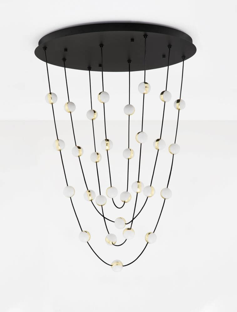 Alcinoe LED Pendelleuchte Ø 84cm mit modernem Design und dimmbarer LED-Beleuchtung, ideal für Wohn- und Schlafzimmer.