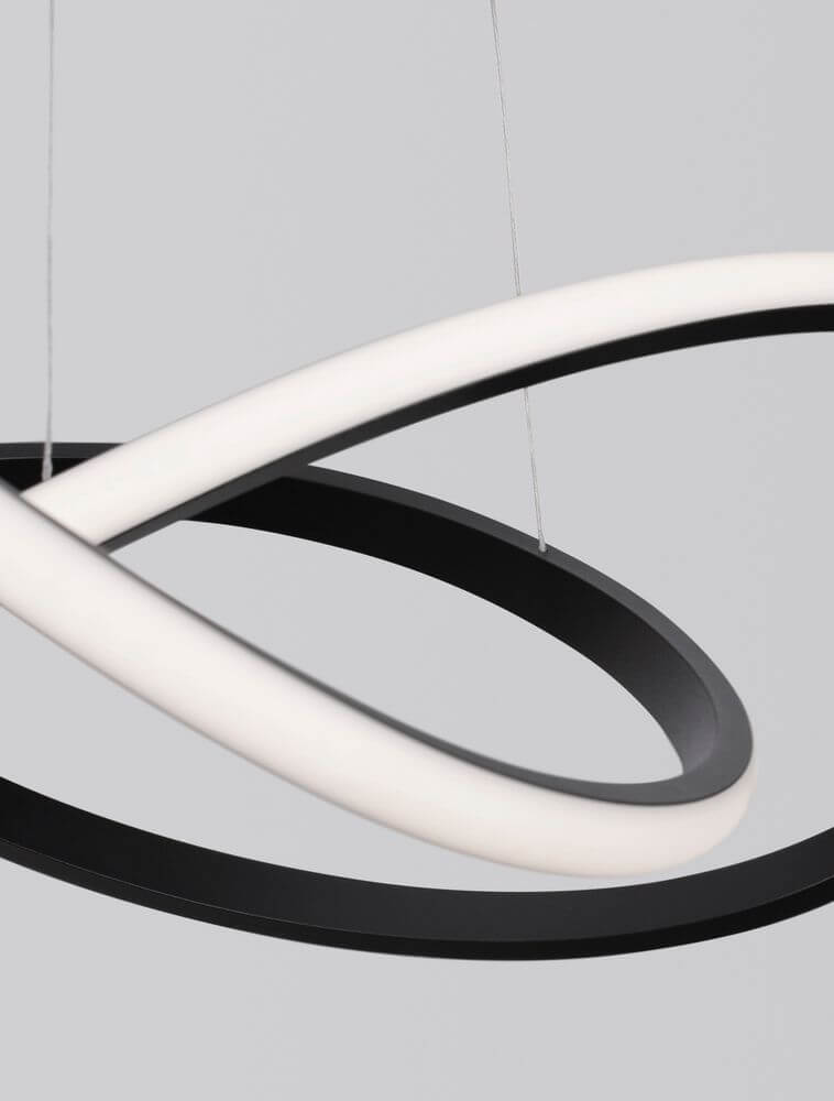 Amara LED Pendelleuchte Ø 56cm in modernem Design aus schwarzem Aluminium und Kunststoff.