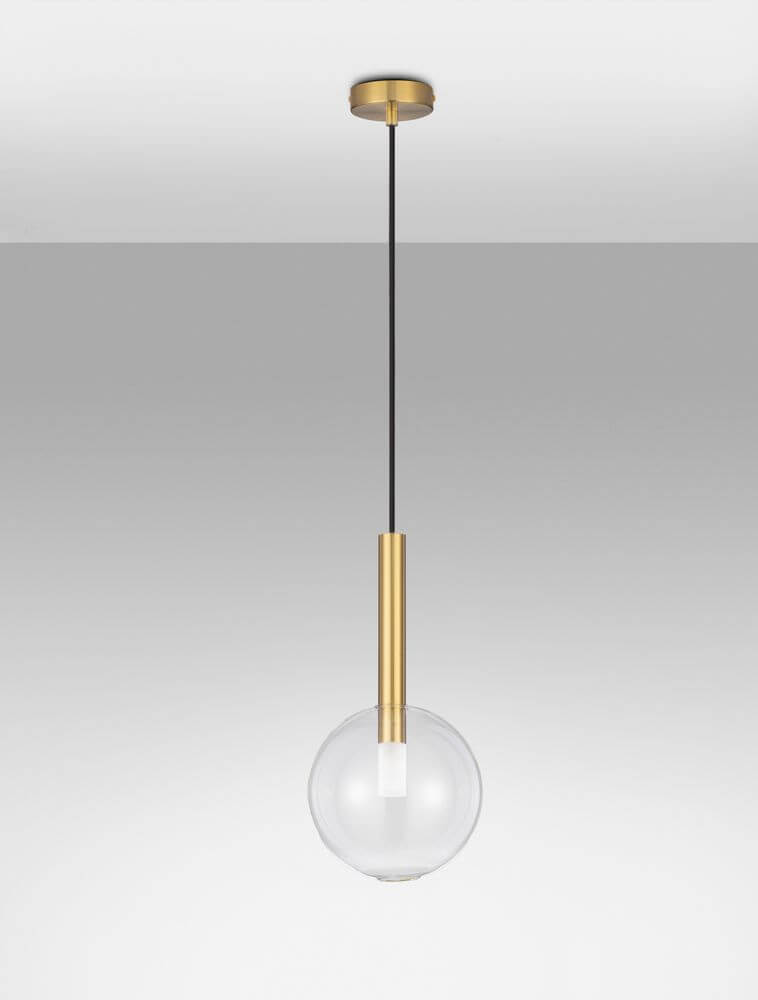 Amelia Pendelleuchte Ø 20cm in goldener Ausführung mit klarem Glaskörper an schwarzem Kabel.