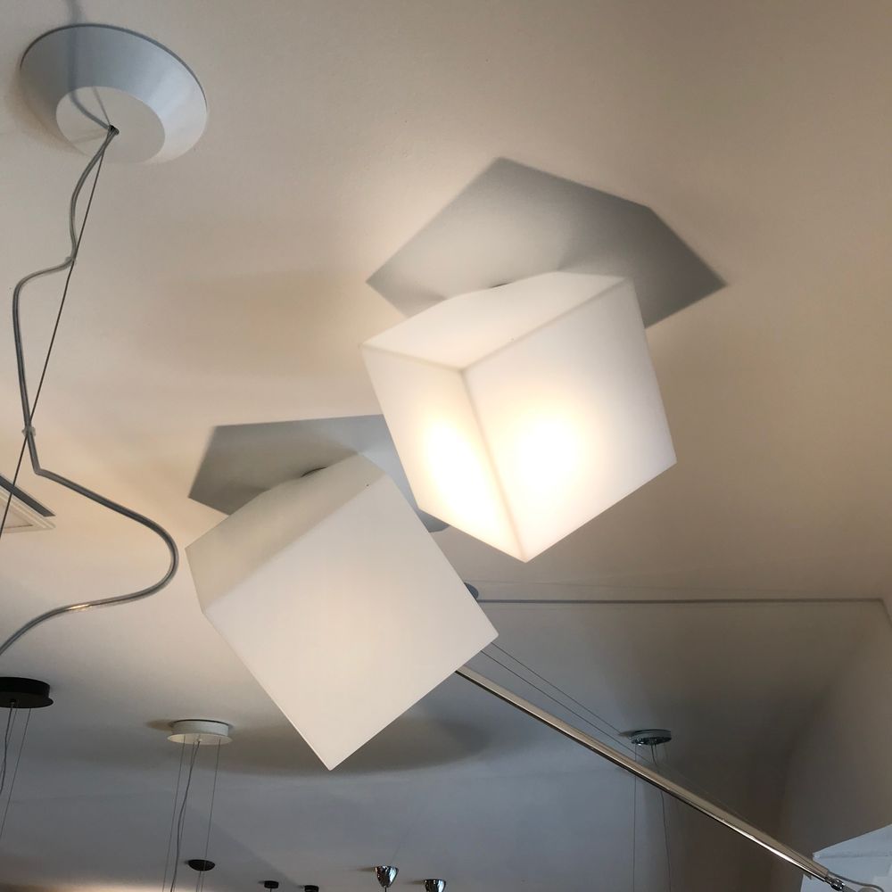 Artemide Edge Wand- oder Deckenlampe Würfel