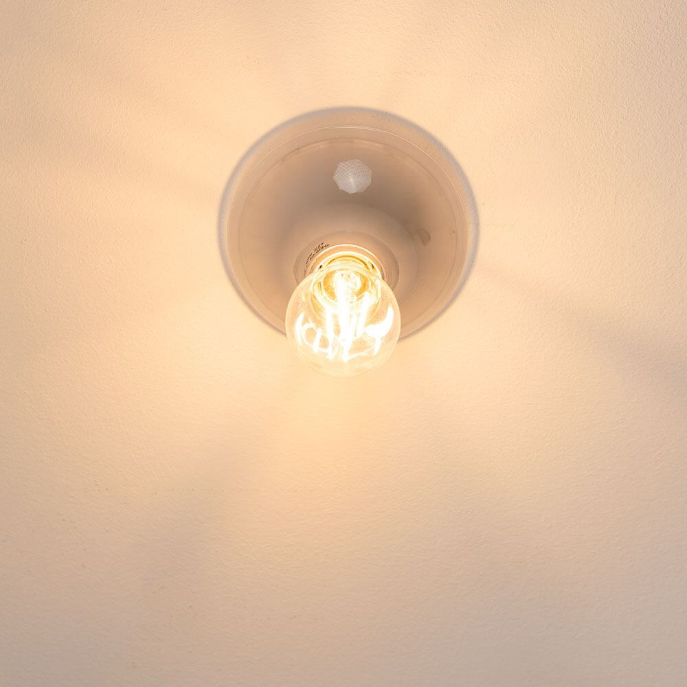 Artemide Teti Deckenlampe an der Decke, ideal für modische und unkomplizierte Beleuchtung.