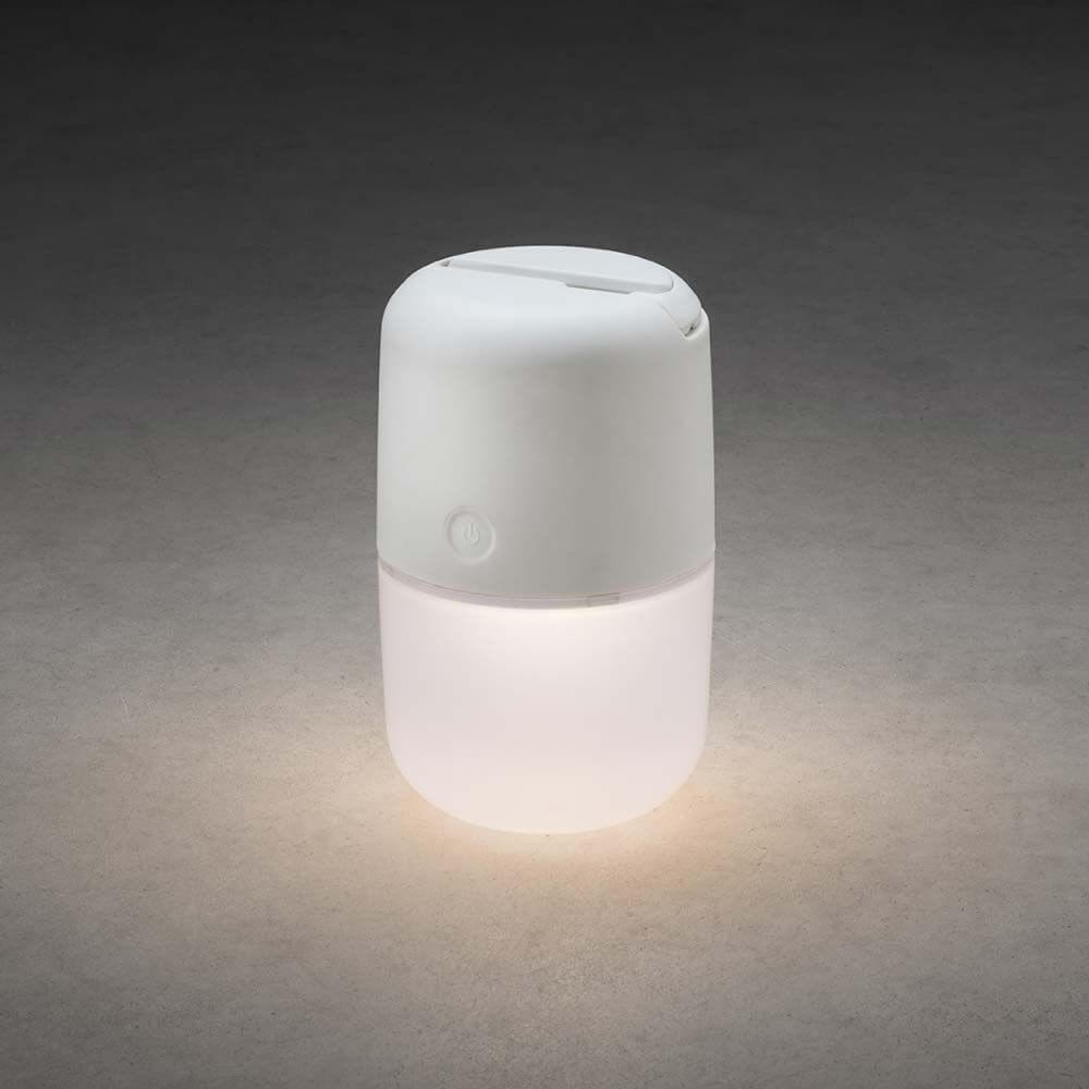 Solar LED Leuchte Assisi zum Hängen oder Hinstellen Weiß, stilvolle Außenleuchte mit dimmbarem Licht.