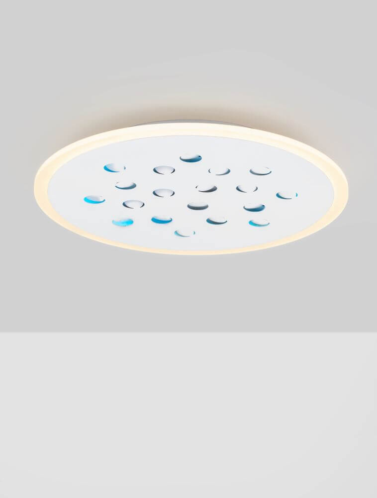 Astro LED Deckenleuchte 3000K Weiß mit modernem Design und sanfter Beleuchtung.