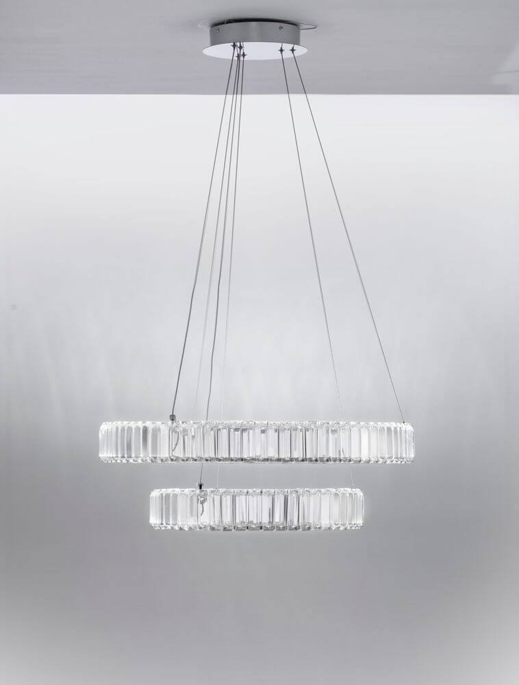 Aurelia LED Pendelleuchte Ø 60cm 2-flammig mit K5 Kristallen und modernem Design.