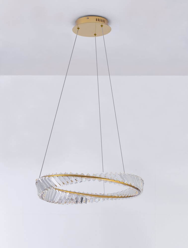Aurelia LED Pendelleuchte 3500K Gold mit geometrischem Design und facettenreichen Glasstäben.
