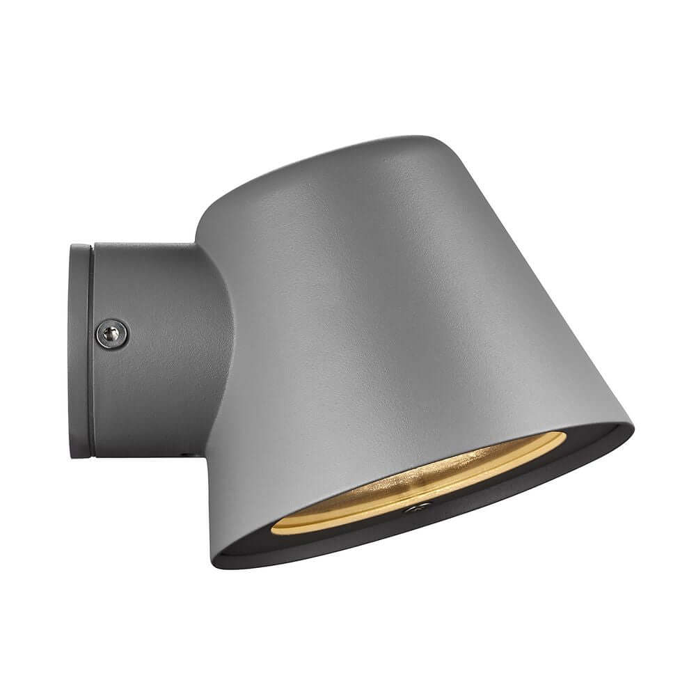 Außenwandlampe Aleria IP44 in elegantem Design aus lackiertem Aluminium, ideal für Außenbereiche.