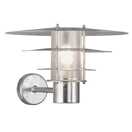 Außenwandlampe Bastia 35 IP54 mit modernem Design und witterungsbeständigem Material.