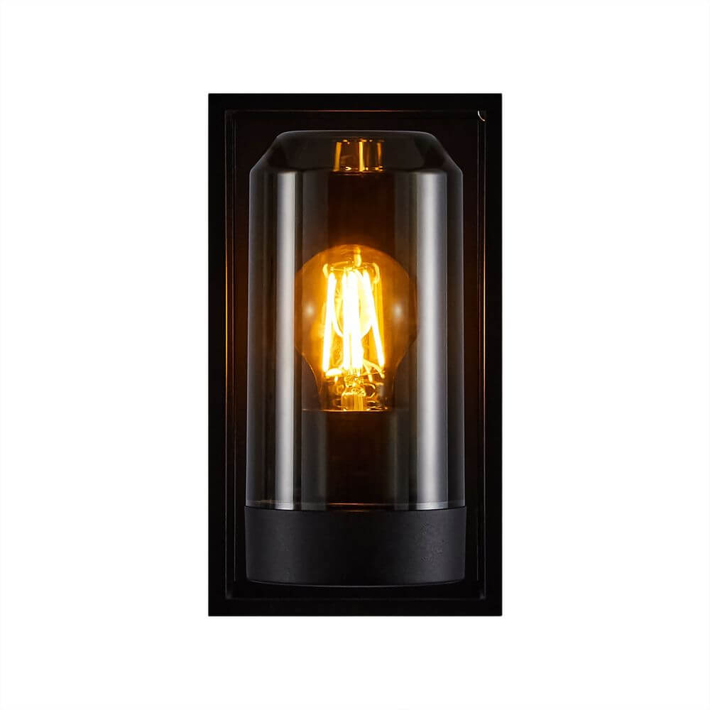 Außenwandlampe Griffin IP44 - elegantes Design mit rauchfarbenem Diffusor und warmem Licht