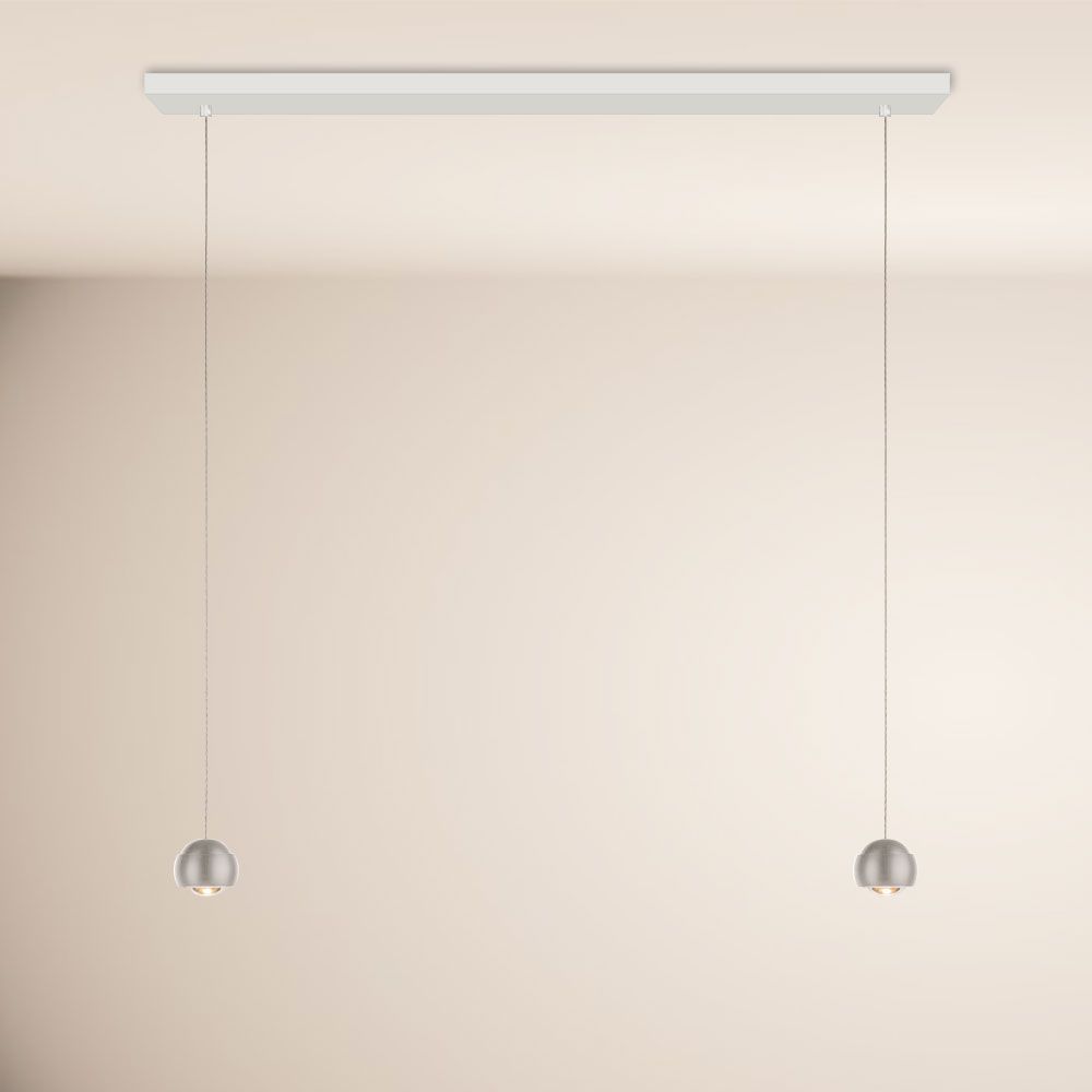 s.luce Beam LED Esstisch-Pendelleuchte Balken 120cm mit zwei hängenden Leuchten in modernem Design.