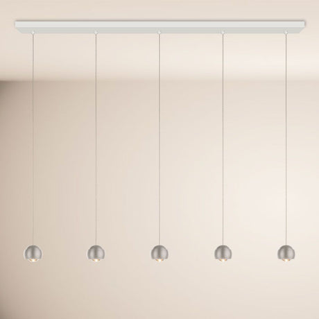 s.luce Beam LED Esstisch-Pendelleuchte Balken 120cm mit eleganten Pendellampen für moderne Innenräume.