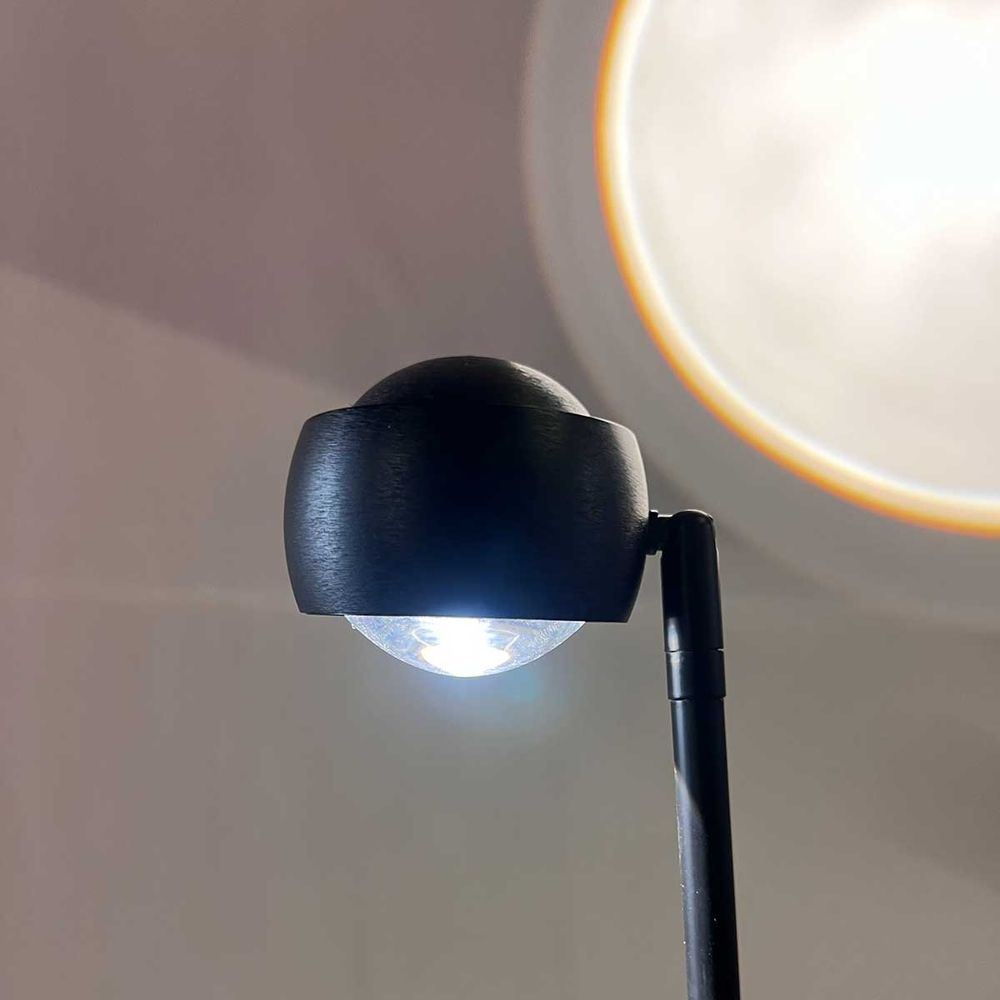 s.luce Beam LED-gulvlampe 2-lys 145 cm med berøringsdæmper
