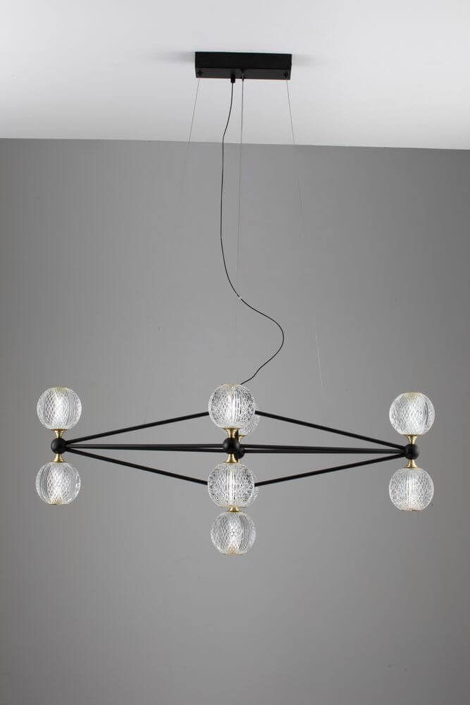 Belinda LED Pendelleuchte 9-flammig mit geometrischem Design und modernen Akzenten, ideal für Esstisch oder Kücheninsel.