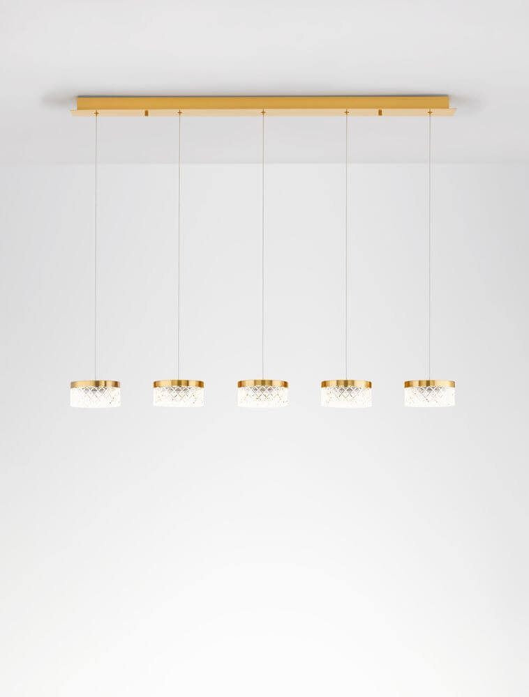 Bion LED Pendelleuchte 5-flammig 3000K Gold, elegante Goldpendelleuchte mit fünf Leuchtkörpern.