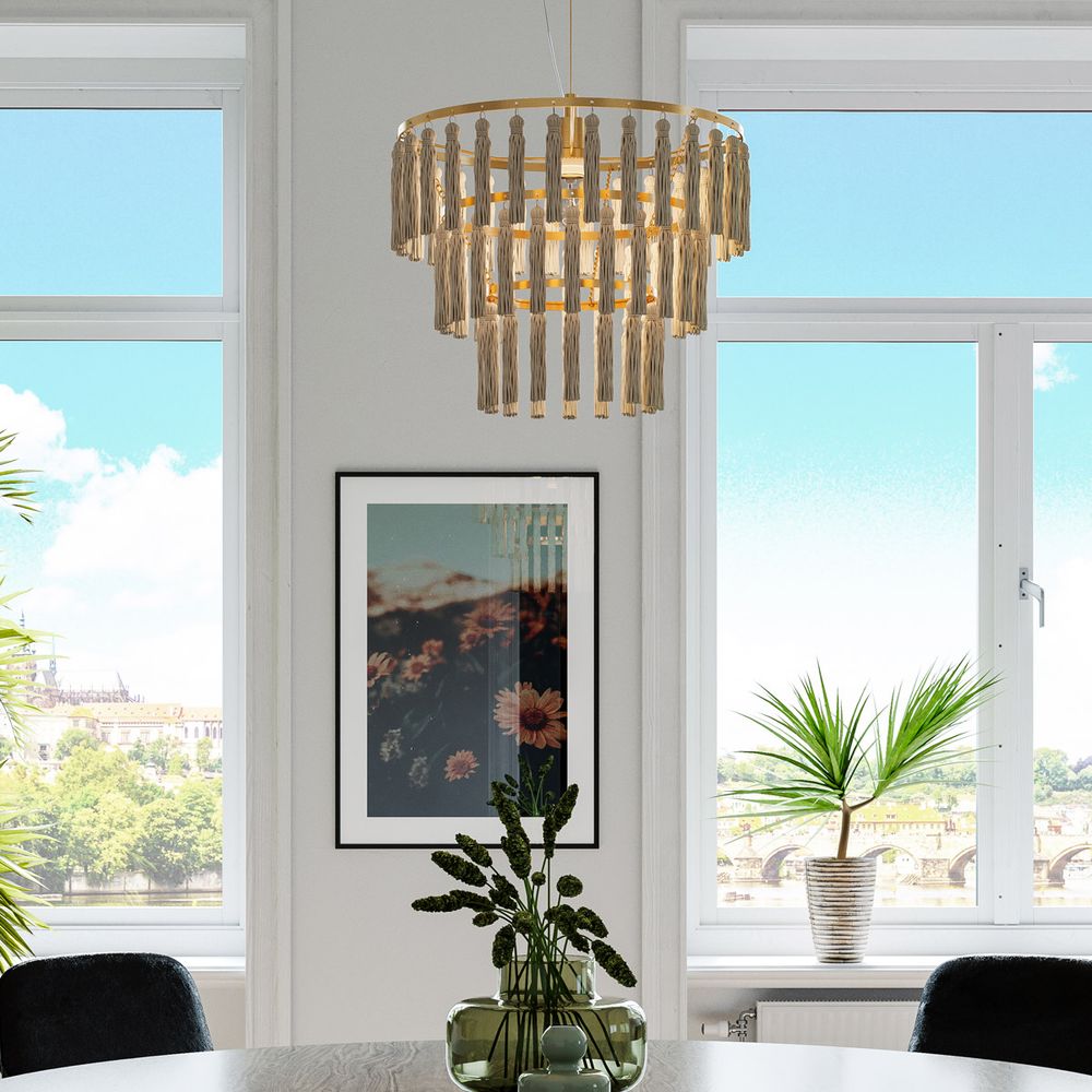 Chloe Pendelleuchte Ø 40cm in modernem Raum mit Fenstern und Pflanzen.