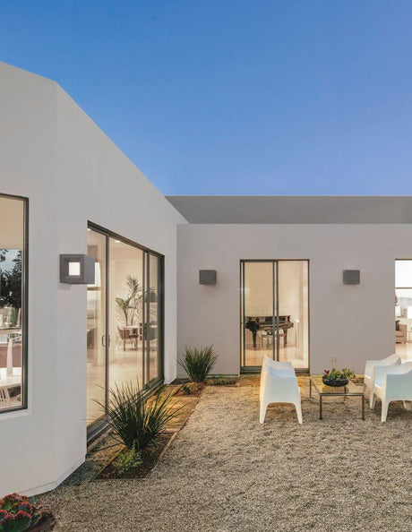 Castro Außenwandleuchte E27 Würfel IP65 graue Außenleuchte an moderner Hausfassade für Balkon, Garage und Hauseingang