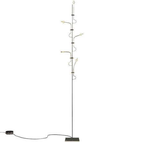 Catellani & Smith Wa Wa F LED-gulvlampe, dimbar, med moderne, elegant design og dimbare funksjoner.