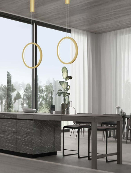Change LED Pendelleuchte Ø 39,5cm 3000K, goldene Ring-Hängeleuchte über modernem Esstisch