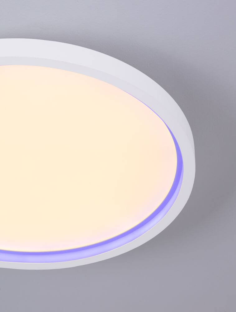 Chet LED Deckenleuchte 2-flammig 2700 5000K Weiß Deckenlampe mit elegantem Design und LED-Beleuchtung.