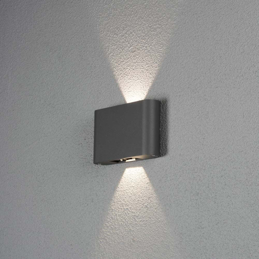 Chieri LED Außen Wandleuchte Up & Downlights in Anthrazit mit verstellbarem Lichtwinkel für Außenbereich.