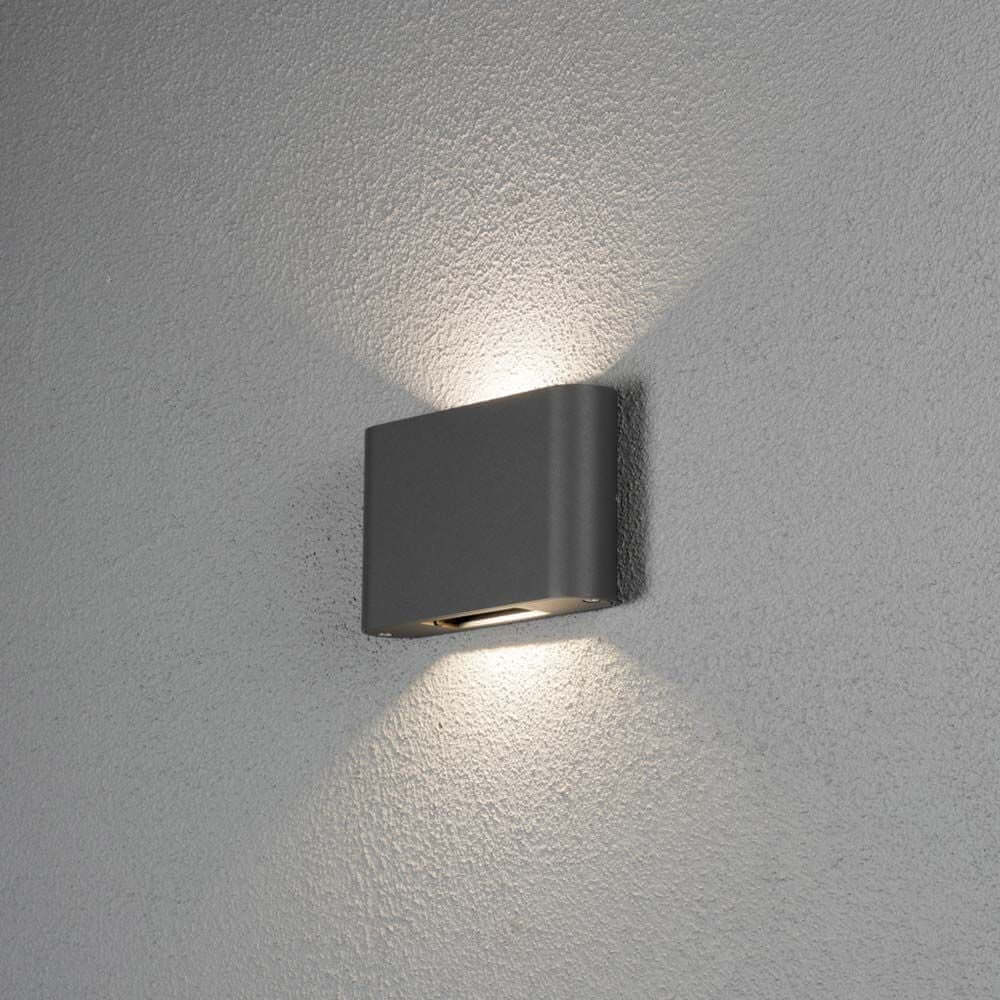 Chieri LED Außen Wandleuchte Up & Downlights in Anthrazit mit verstellbarem Lichtwinkel und IP54 Schutz.