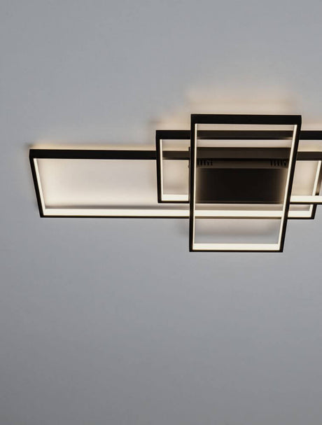 Clea LED ceiling light 100 cm 3-light 2700, 5000K with a modern, geometric design.
