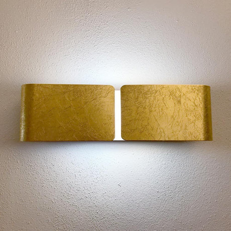Applique Clip Up&Down 44 cm foglia d’oro sulla parete, in lamina metallica, elegante design luminoso.