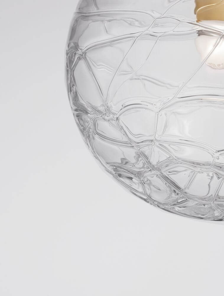 Coen Pendelleuchte Gold, Transparent – transparente Glasglocke mit plastischer Struktur und mattgoldener Fassung, modern, Ø 25 cm