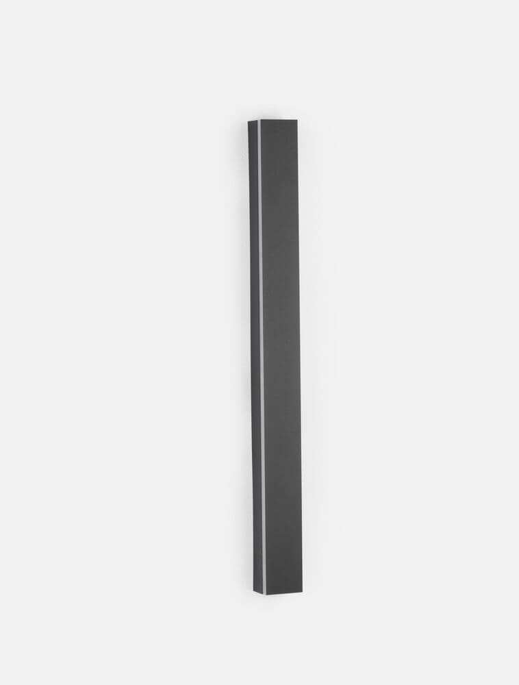 Colby LED Wandleuchte 3000K Schwarz in rechteckiger Form aus schwarzem Aluminium.