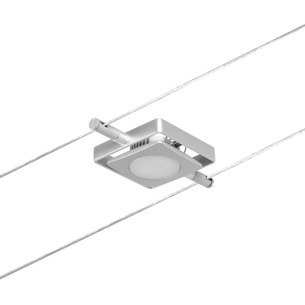 CorDuo LED Seilsystem Mac Basissett Chrom-Matt mit LED-Spot an Seil montiert.