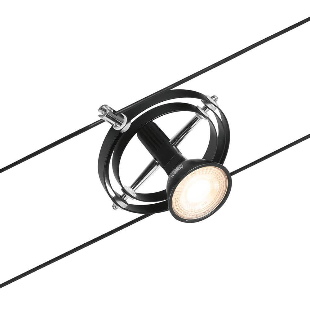 CorDuo Seilsystem Cardan Basis-Set Schwarz-Matt, Chrom mit Spot an Seilsystem montiert.